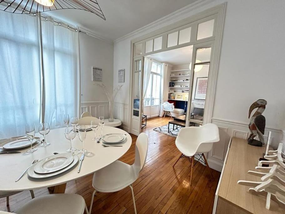 Apartment Clou Dans Le Fer Hyper Centre Immeuble Luxueux