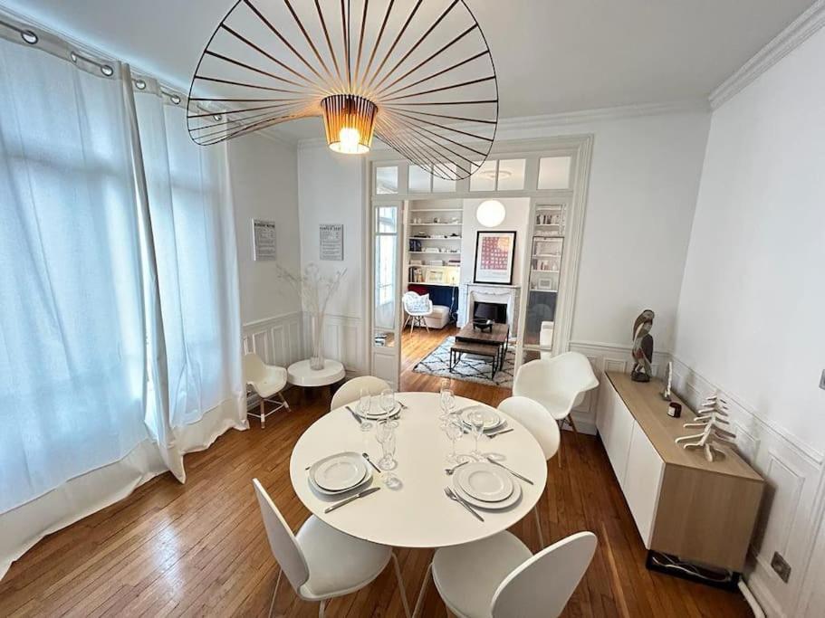 Clou Dans Le Fer Hyper Centre Immeuble Luxueux Apartment Reims